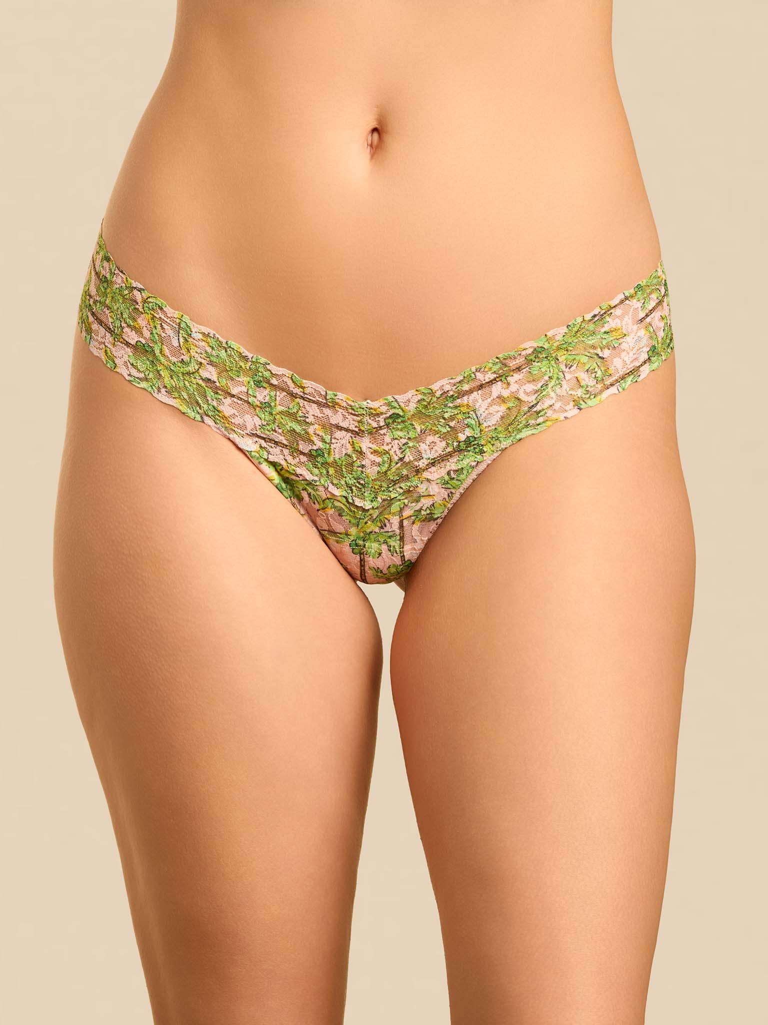 Printed Signature Lace? Low Rise Thong Palm Breeze Pink